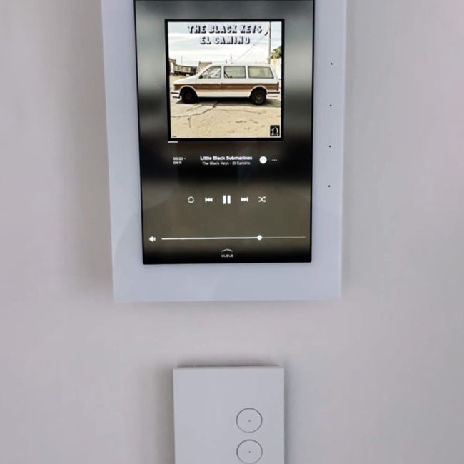 Savant touchscreen for smart home